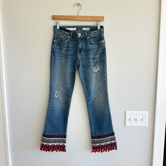 Pilcro by Anthropologie Mid-Rise Bootcut Embroidered Pom Pom Cropped Jeans 25 - Picture 2 of 10